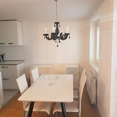 Homey Apartma Ljubljana